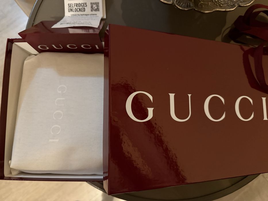 Gucci оригинален клъч