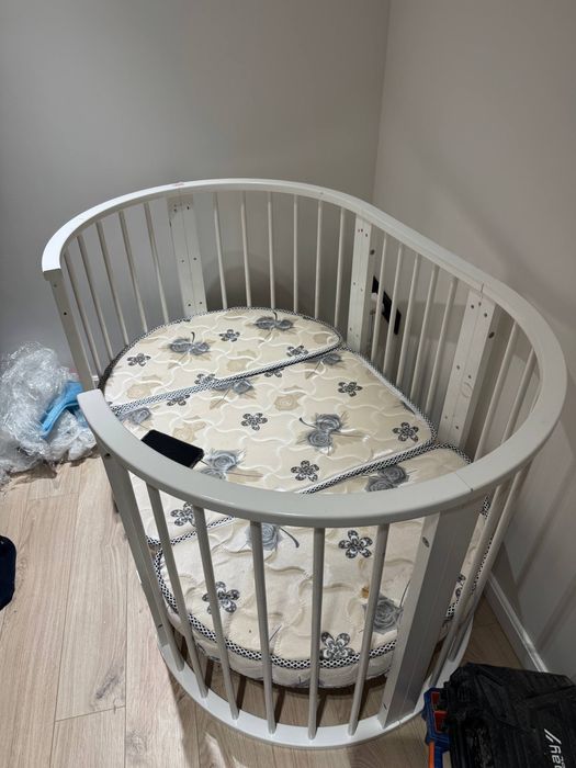 Продается детская деревянная кровать