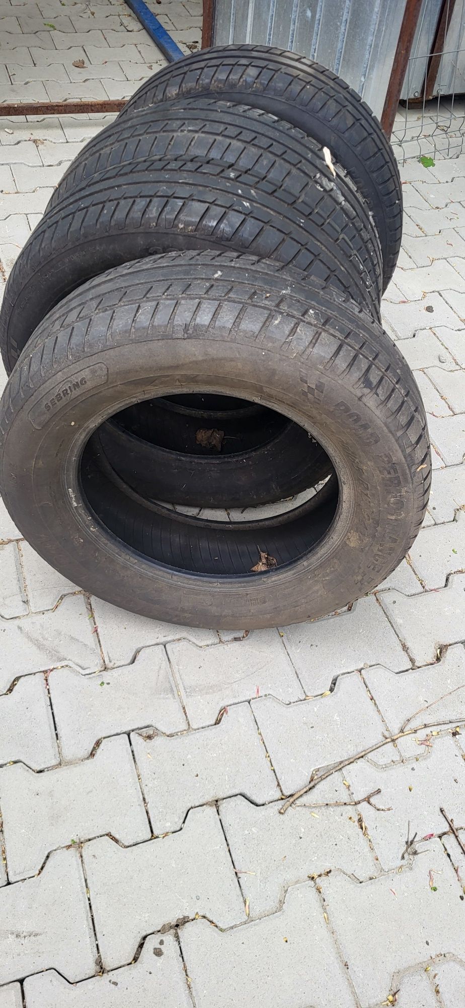 Anvelope vara 205 65 R15