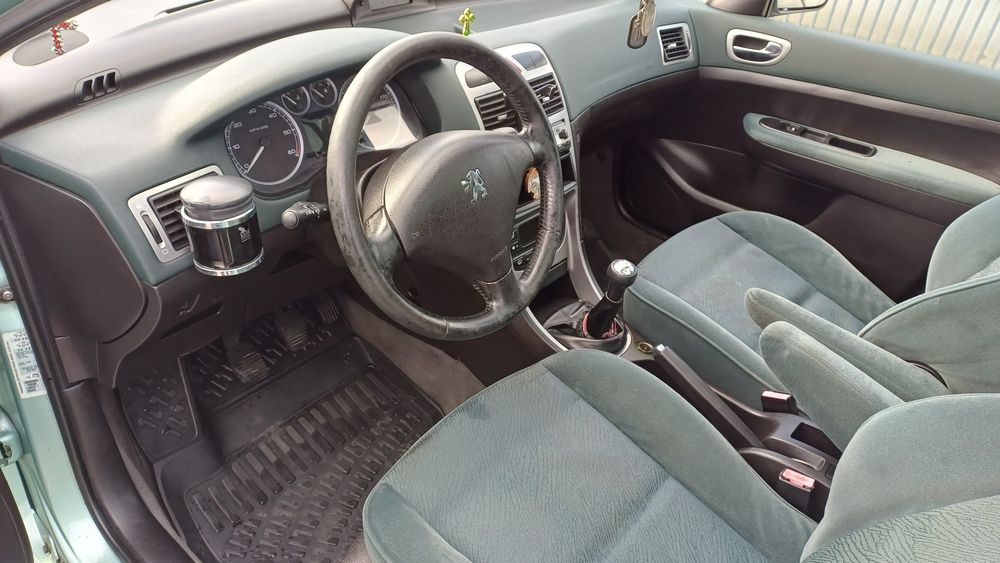 Vând Peugeot 307