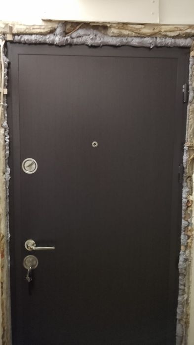 Montaj uși  interior exterior
