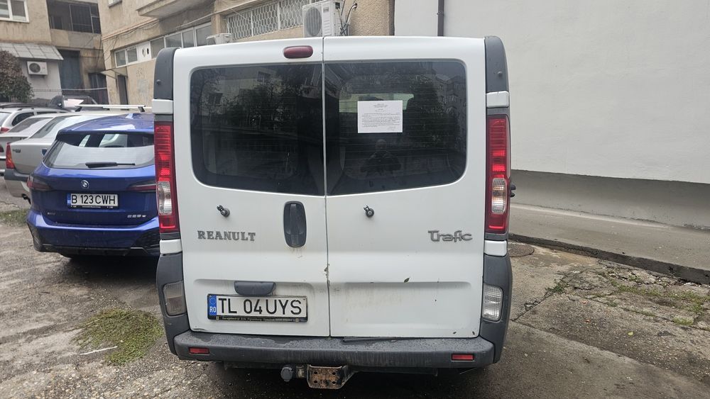 Tenault trafic tdi 2008