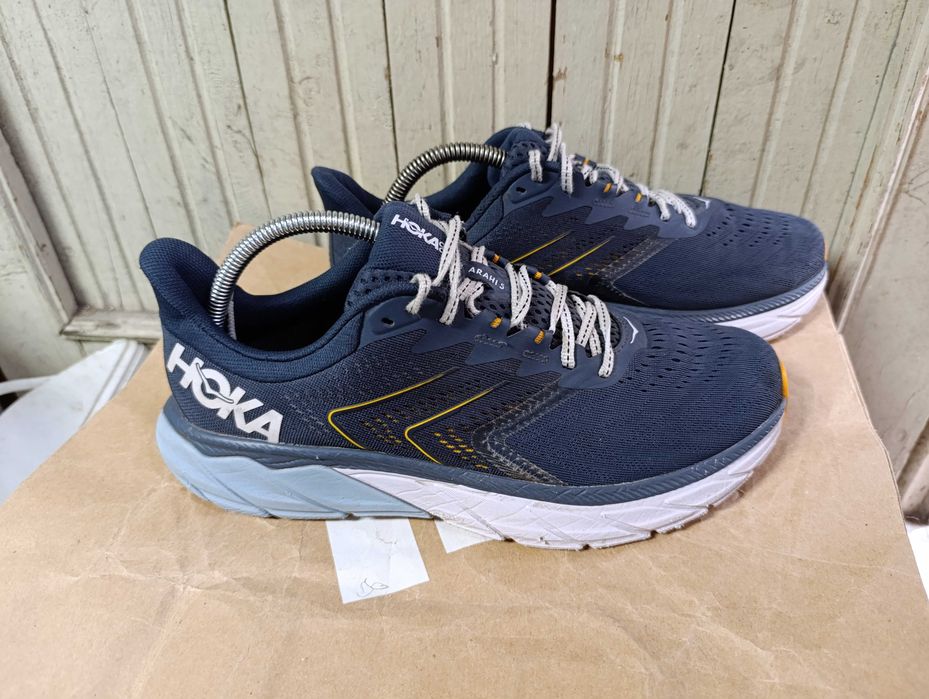 Hoka One One Arahi 5''оригинални маратонки 44 номер
