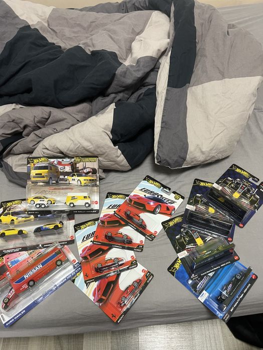 Hot Wheels Premium