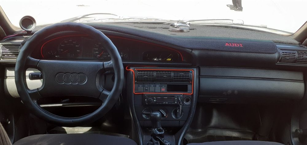 Срочно продам Ауди-100 С4