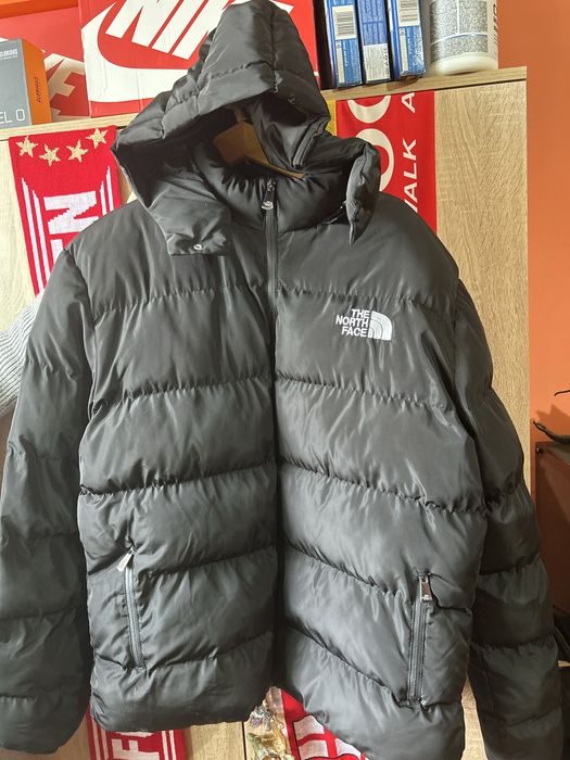 Мъжко, черно яке Тhe North face с качулка