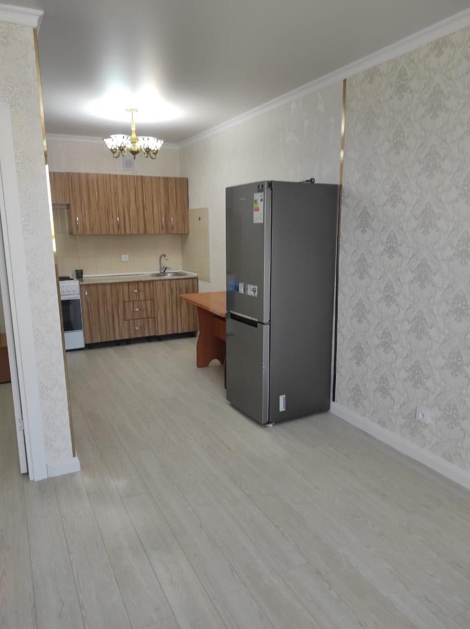 Продаётся дом в мкр. Аксай-4 . Ақсай 4-те үй сатылады