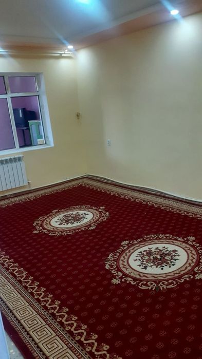 3 xonali kv ijaraga beriladi.