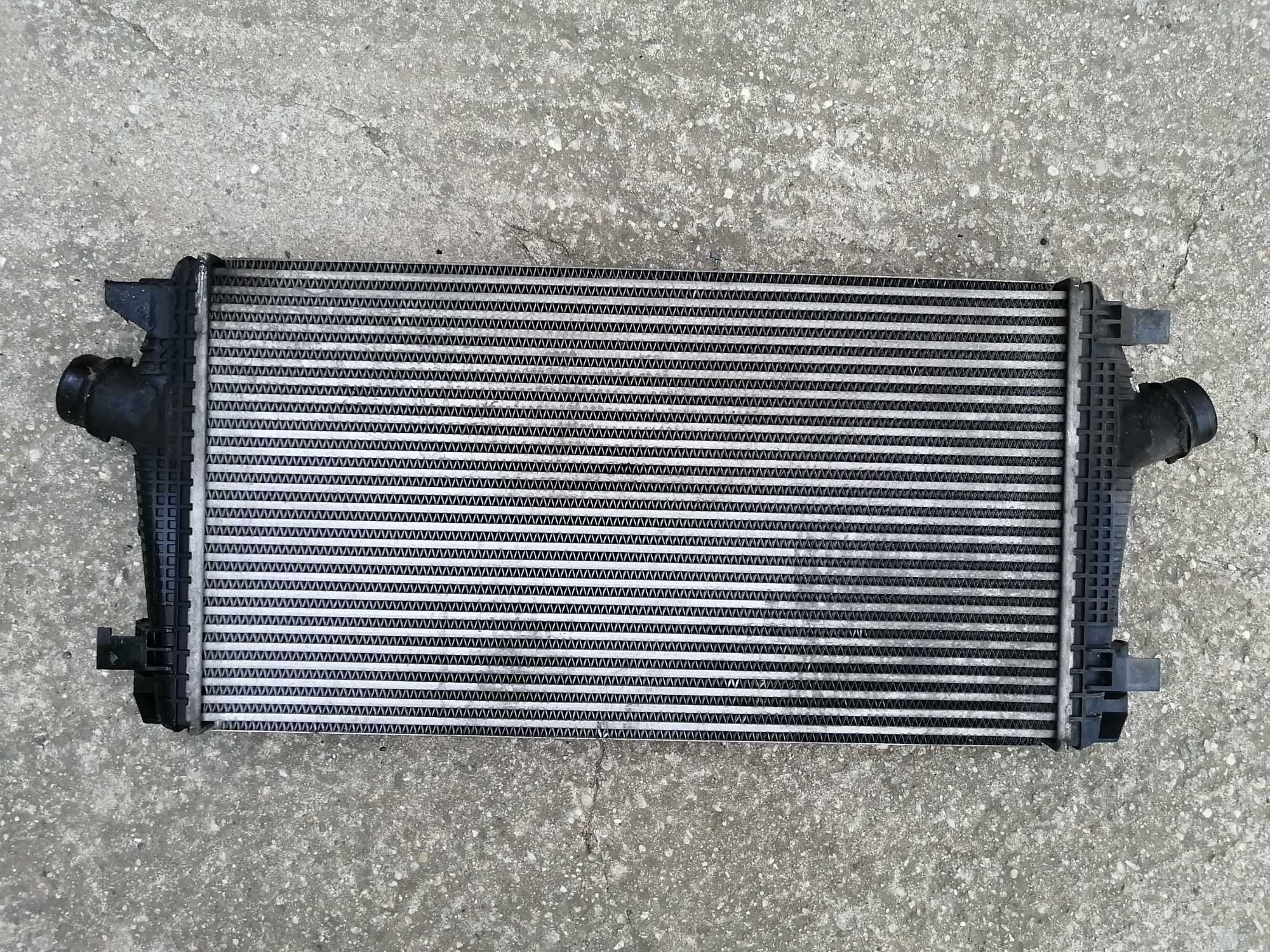 intercooler Opel Astra J 300 lei