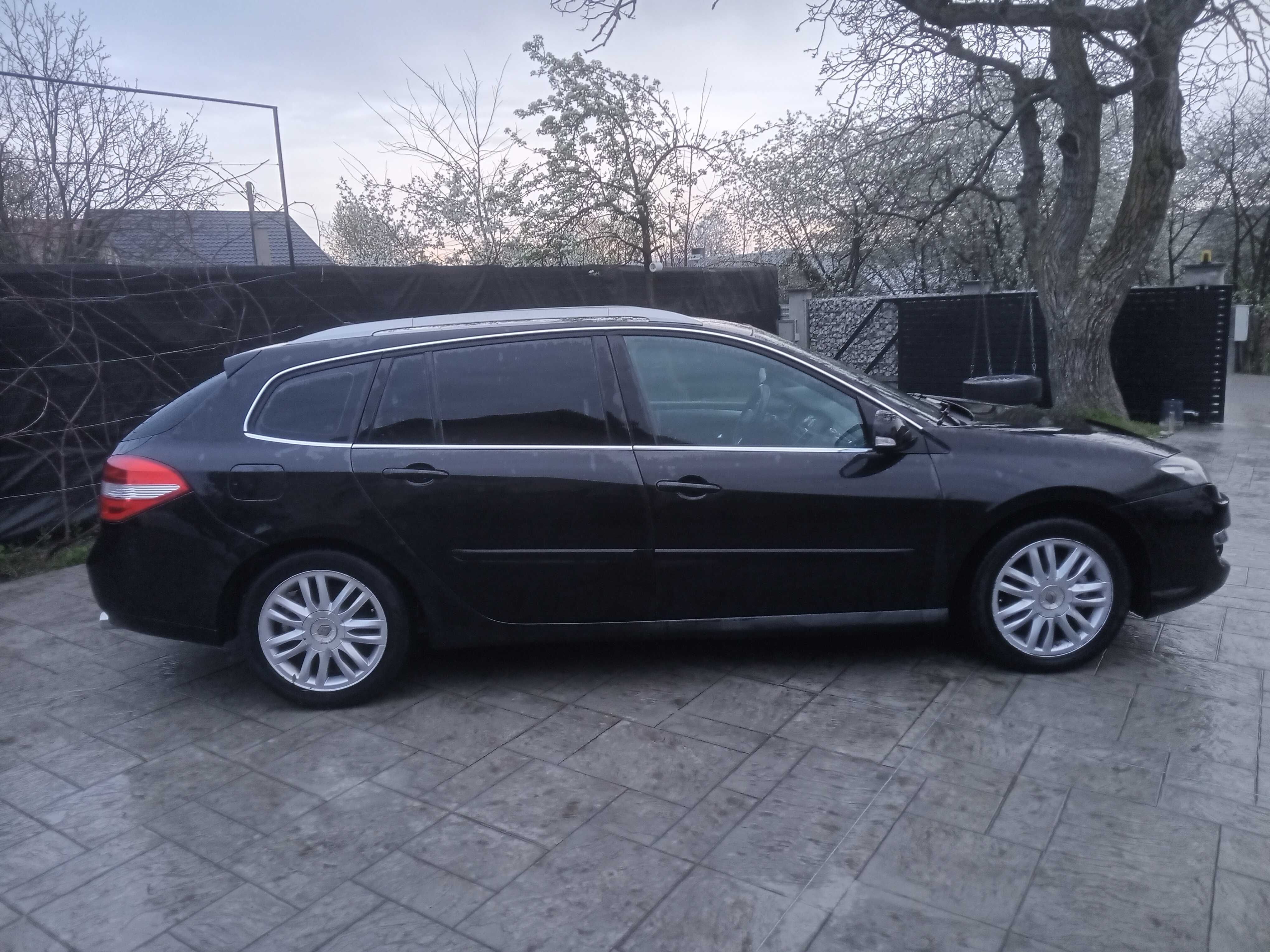 Renault Laguna 3, 2.0 dci an 2011