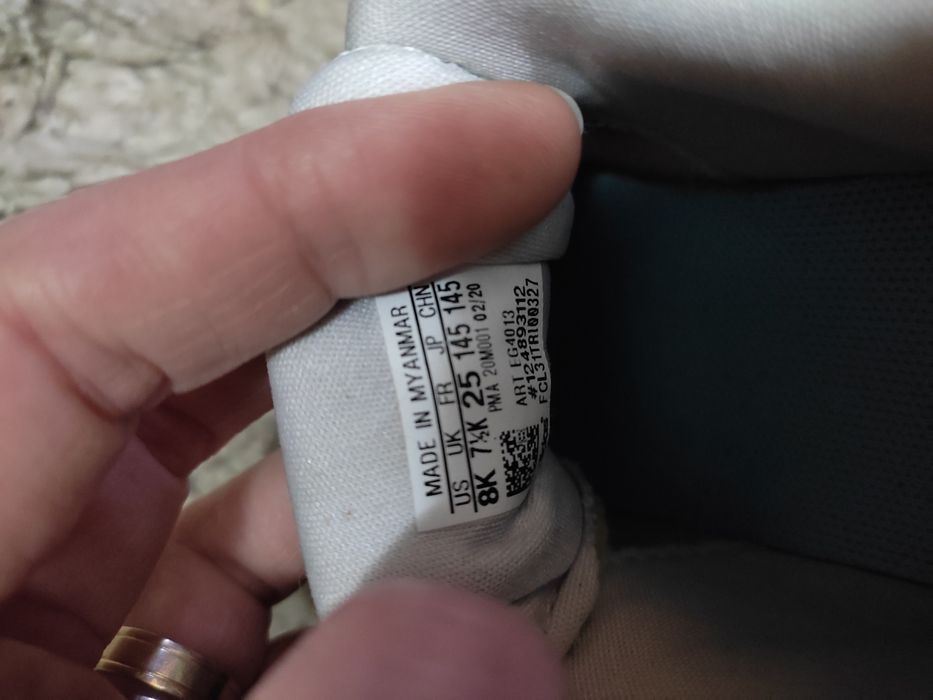 Adidași Adidas 25