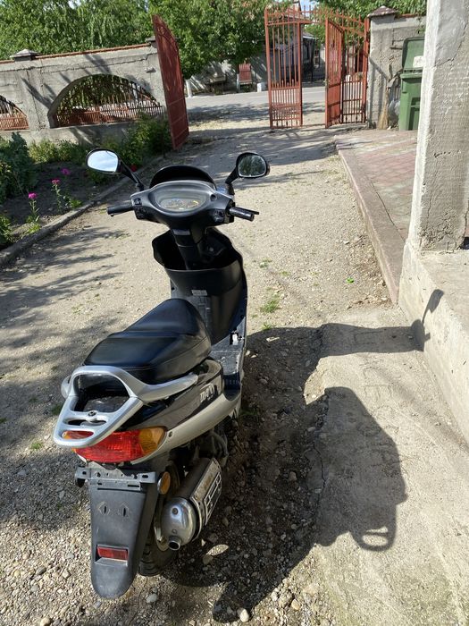 Vand scuter 125cc