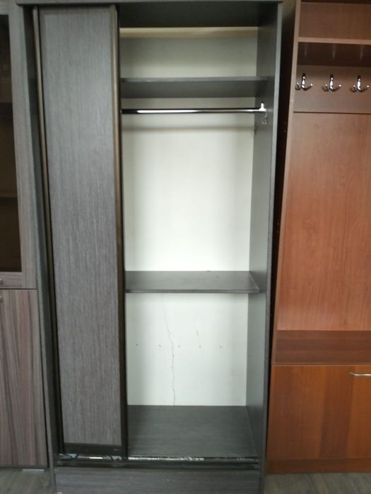 Срочно продам купе для көрпе и стол и стулья