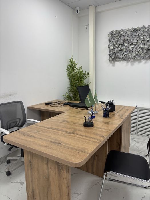 Мебель для офиса , стол для руководителя