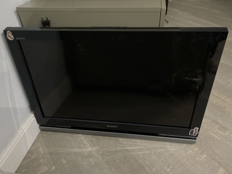Телевизор SONY bravia