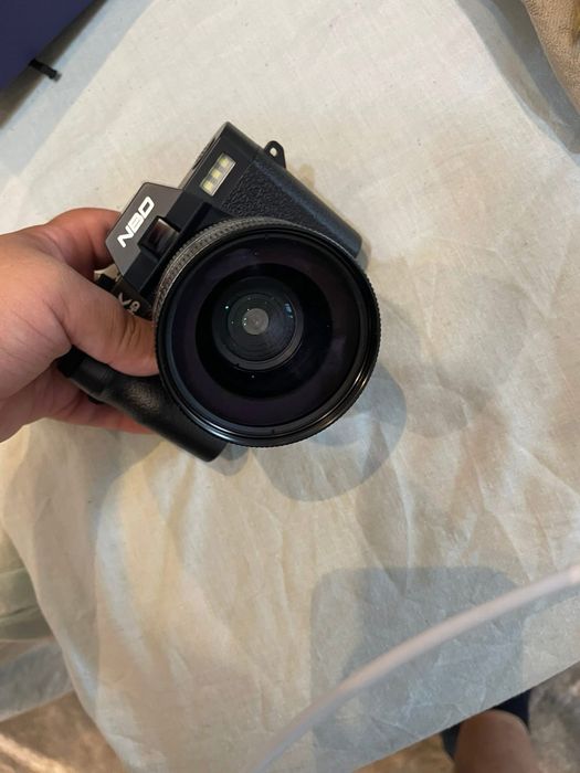 Vand un aparatul de foto este pret 1.000 de lei