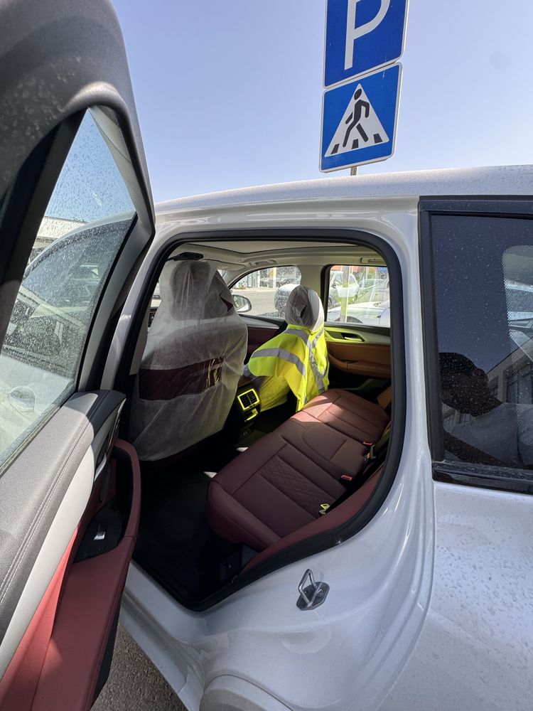 BMW I3 2025 БМВ И3