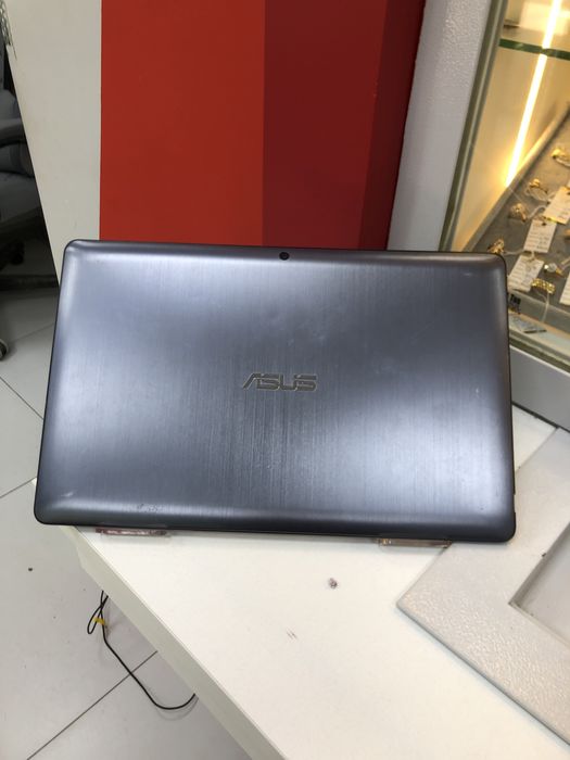 Asus PC2 128Gb (p25)