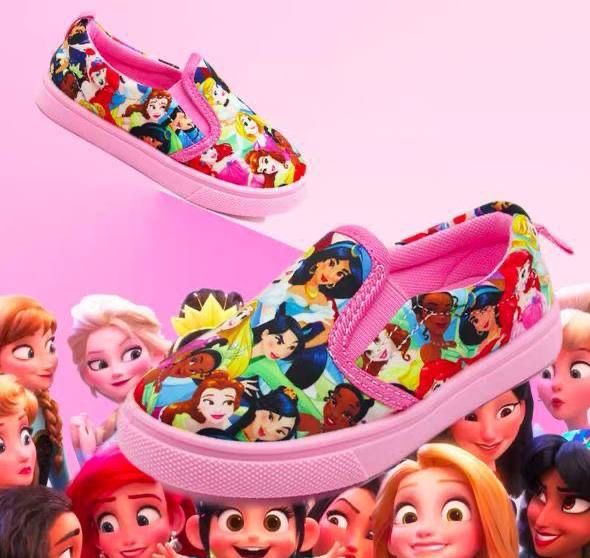 Detiski obuv sotiladi krasofka va basanowka