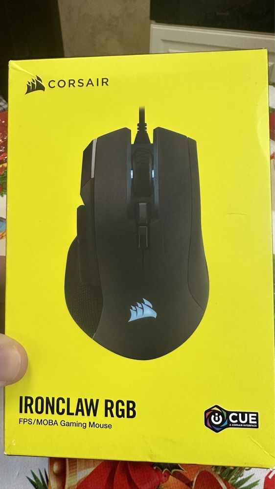 Mouse Corsair IronClaw RGB nou sigilat