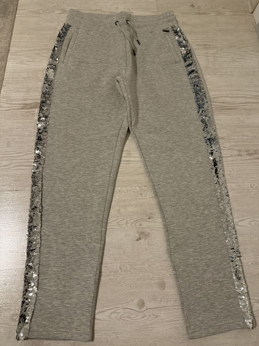 Спортно долнище Guess