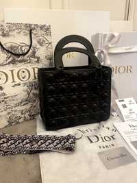 Geanta/Poșetă Christian Dior medium Lady D-LITE BAG black