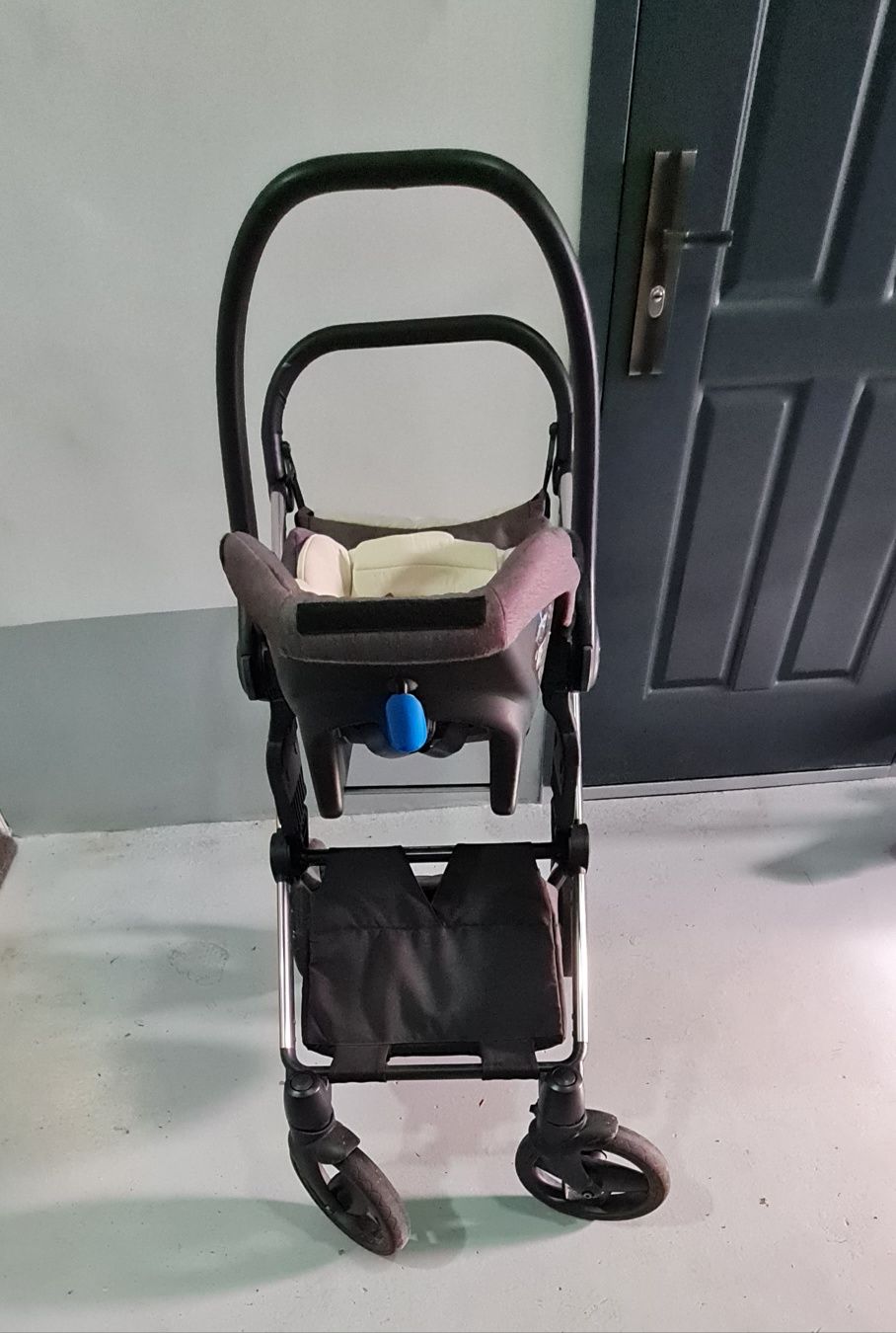 Детская коляска Invictus V Plus 3в1