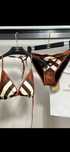 Costum de baie Burberry, model 2025