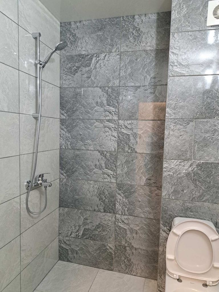 Дава се под наем Двустаен апартамент в Бургас, Изгрев - 55 кв.м за 484.5 € - Снимка #6
