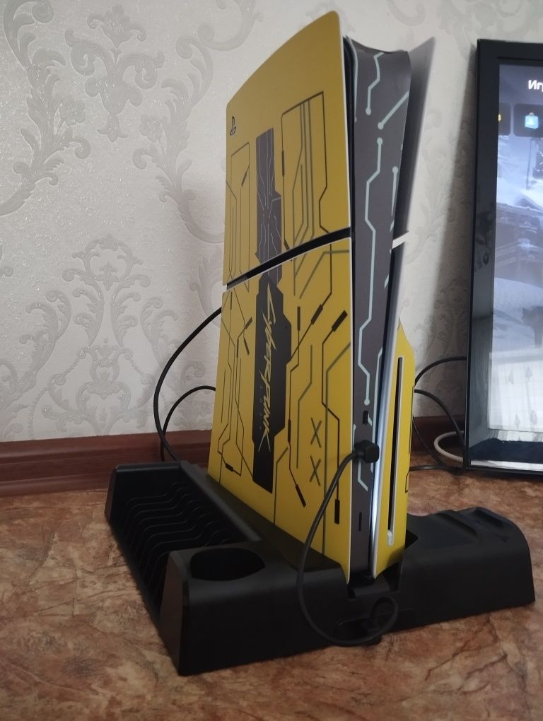 Ps5 Slim с дискаводом