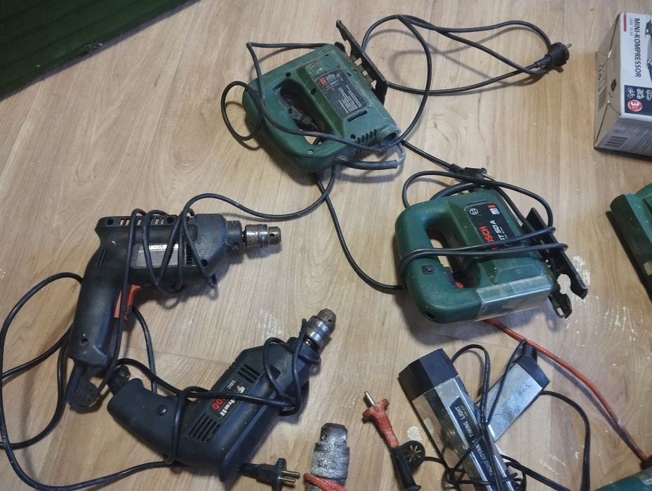 Mai multe scule bormașini de vânzare