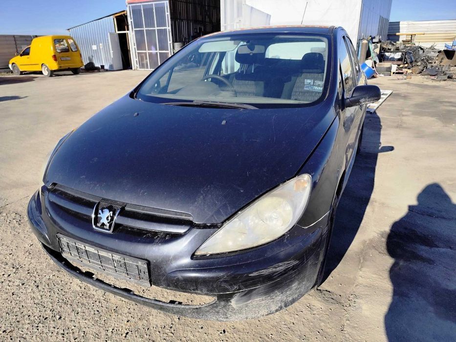Peugeot 307 1.4 - 75к.с - 2005г. на части