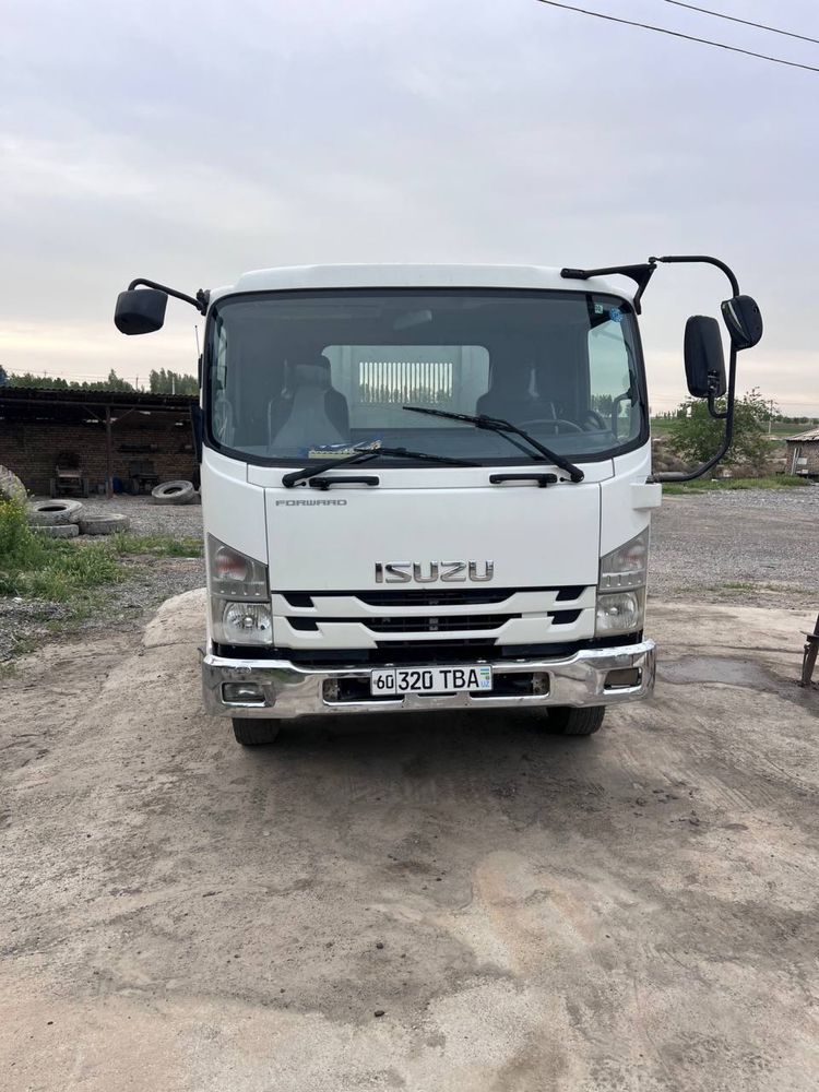 ISUZU Самосвал