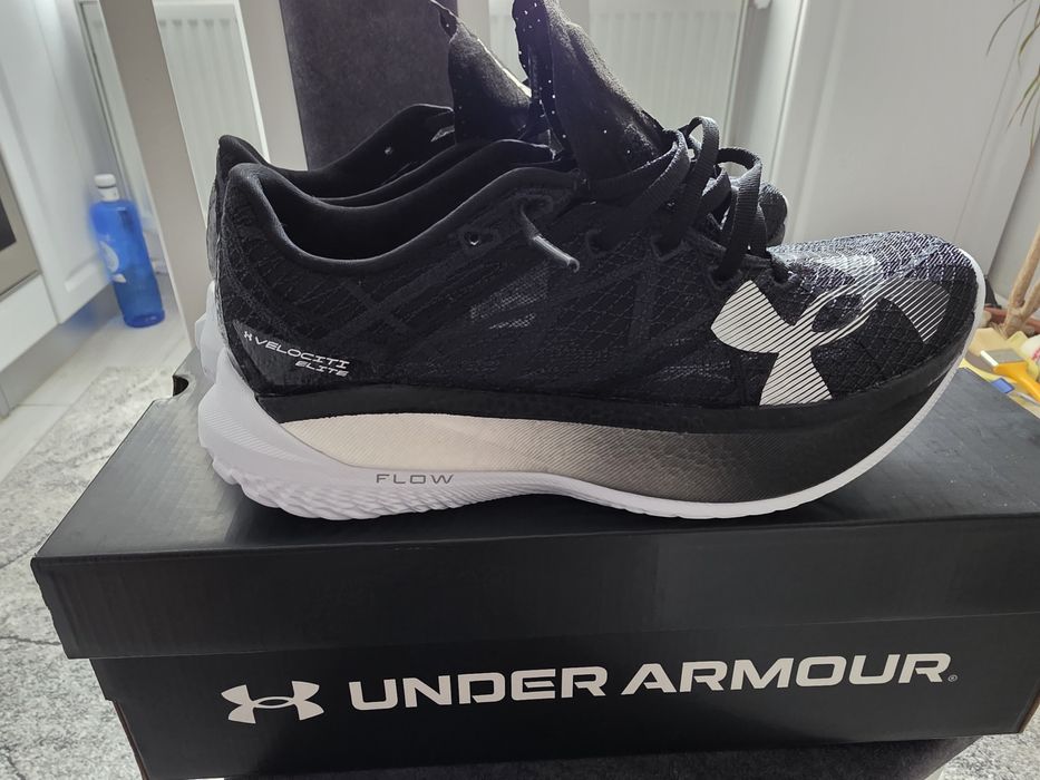 Adidasi Under Armour Velociti Elite 2