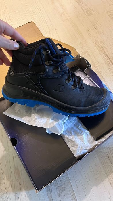 Мъжки обувки метал бомбе