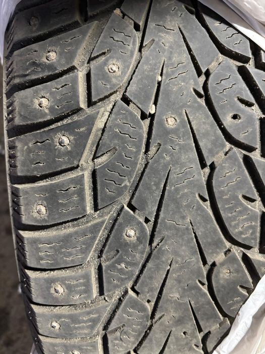 Зимние шины продаем