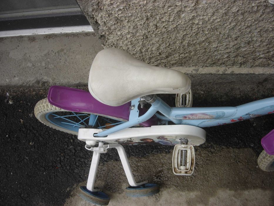 Bicicleta 16 inch, pentru copii 4 -5 ani