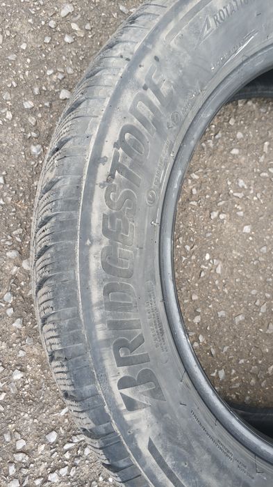Гуми Bridgestone blizzak 215 60 17