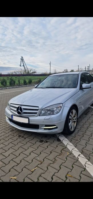 Mercedes-Benz C-Class (W204)