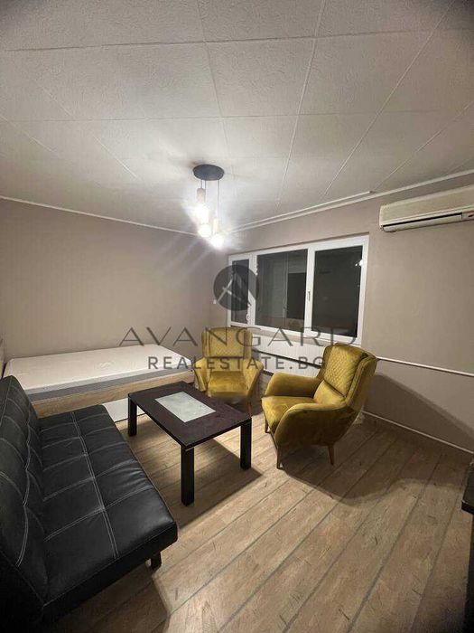 Продава се Едностаен апартамент в Пловдив, Тракия - 36 кв.м за 1862 €/кв.м - Снимка #1