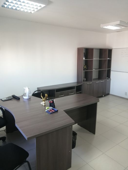 Офисная мебель в сборе