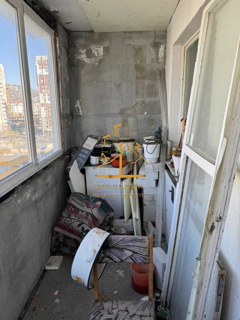 Продава се Четиристаен апартамент в Варна, Възраждане 1 - 110 кв.м за 1319 €/кв.м - Снимка #3