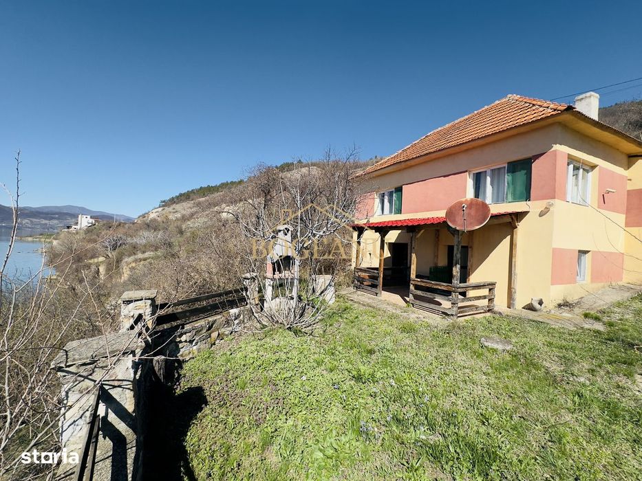 BG84-Casa 4 cam-Teren 830 mp-Dunare