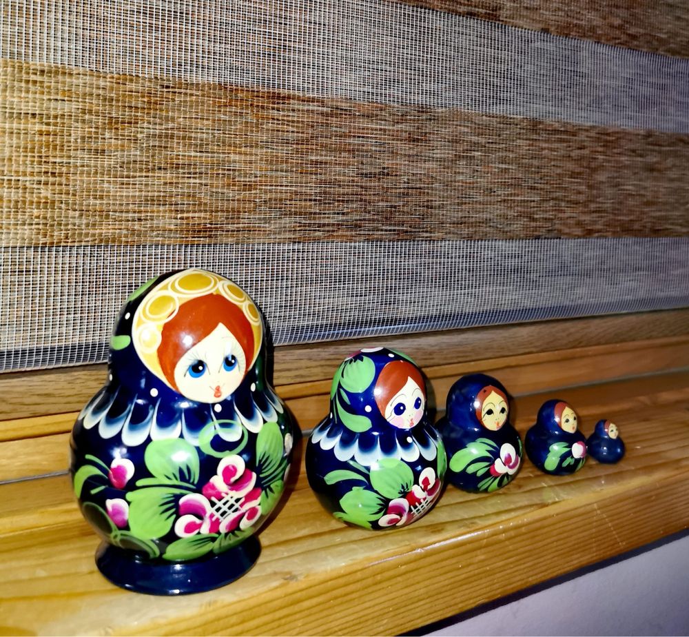 Кукла матрьошка Бабушка играчка фигура  дървена цена за един комплект
