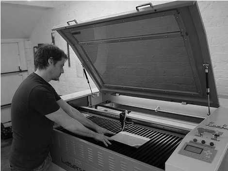 Reparatii, modernizari & mentenanta: CNC Router & Gravator Laser