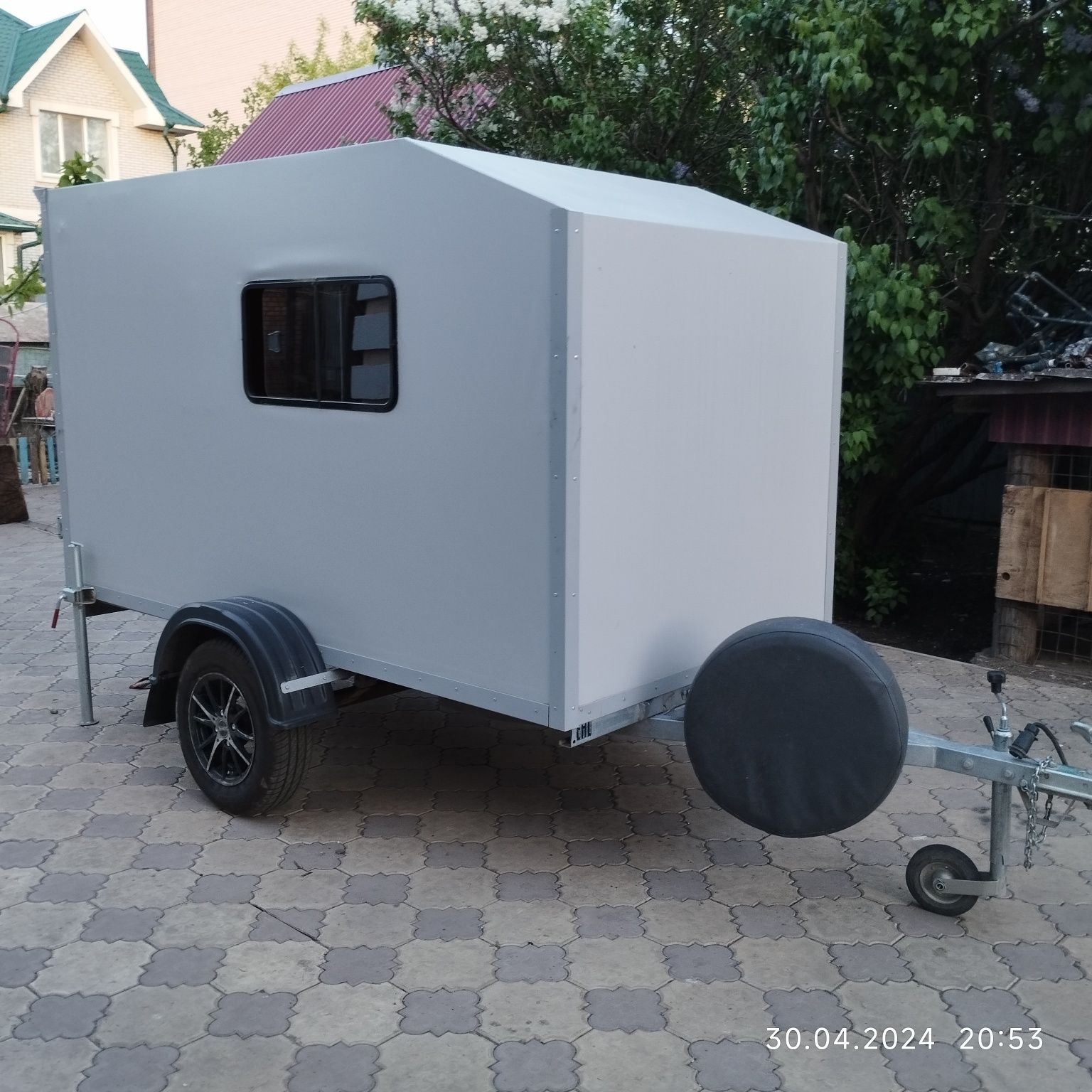 Продам прицеп под автодом