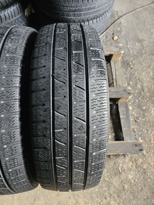2 anvelope iarna 205 65 16C Pirelli