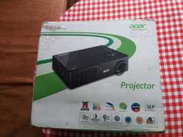 Videoproiector Acer X112