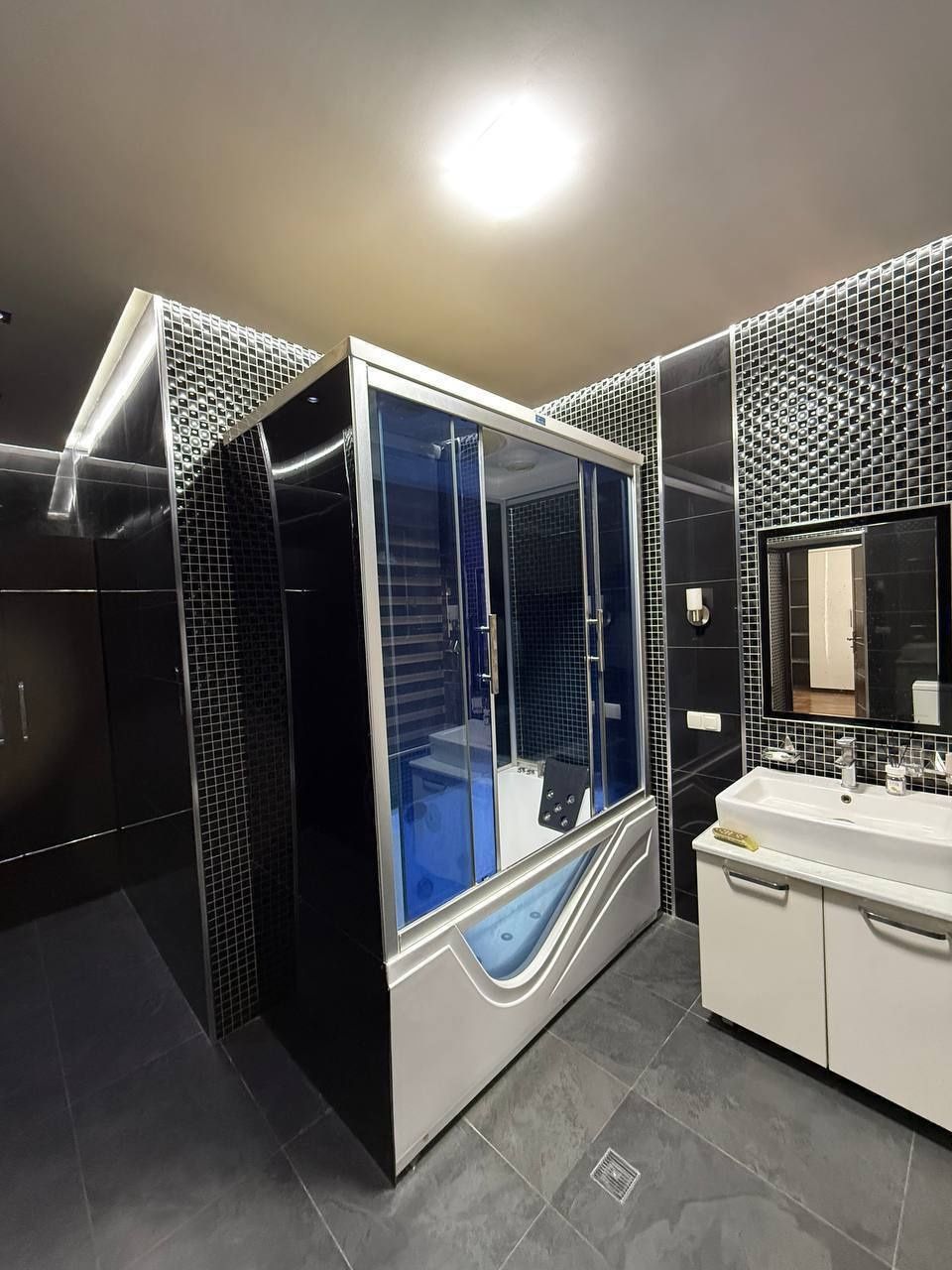 Новостройка Яккасарайский район, 200м² 5х комнатная СрОчНо продаётся!