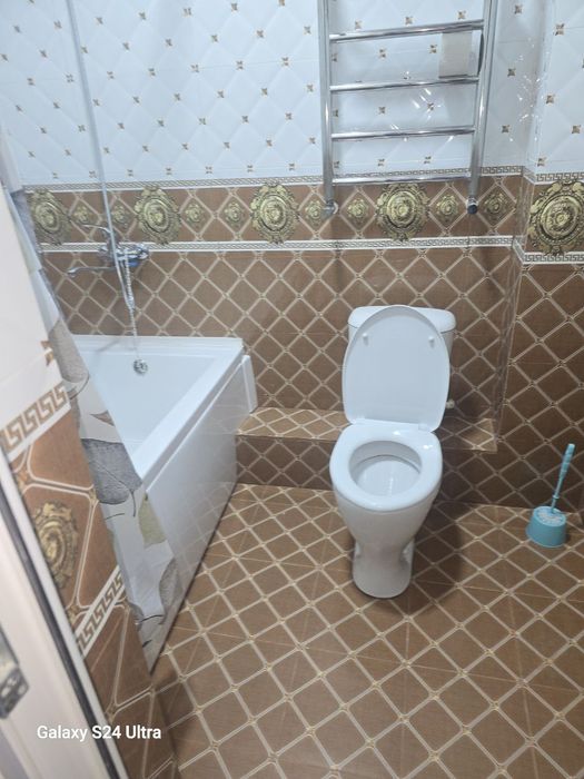Urganch shaxar dexkon bozori yonida 2 xonali uy ijaraga beriladi